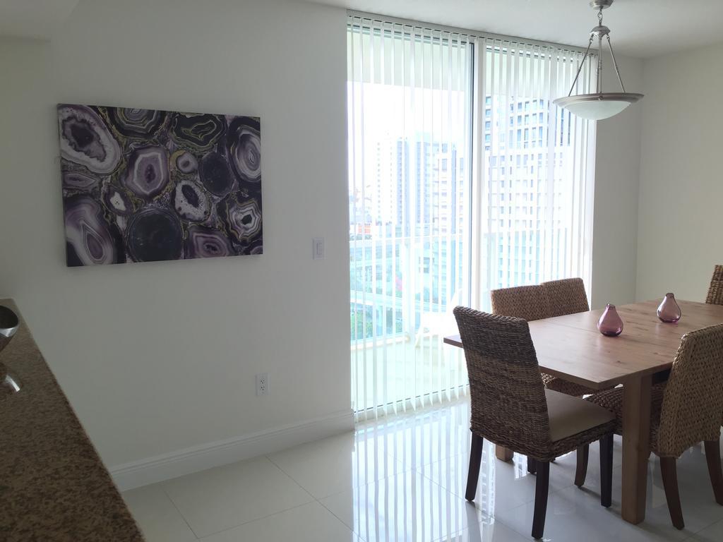 Lyx Suites At One Broadway In Brickell Miami Luaran gambar