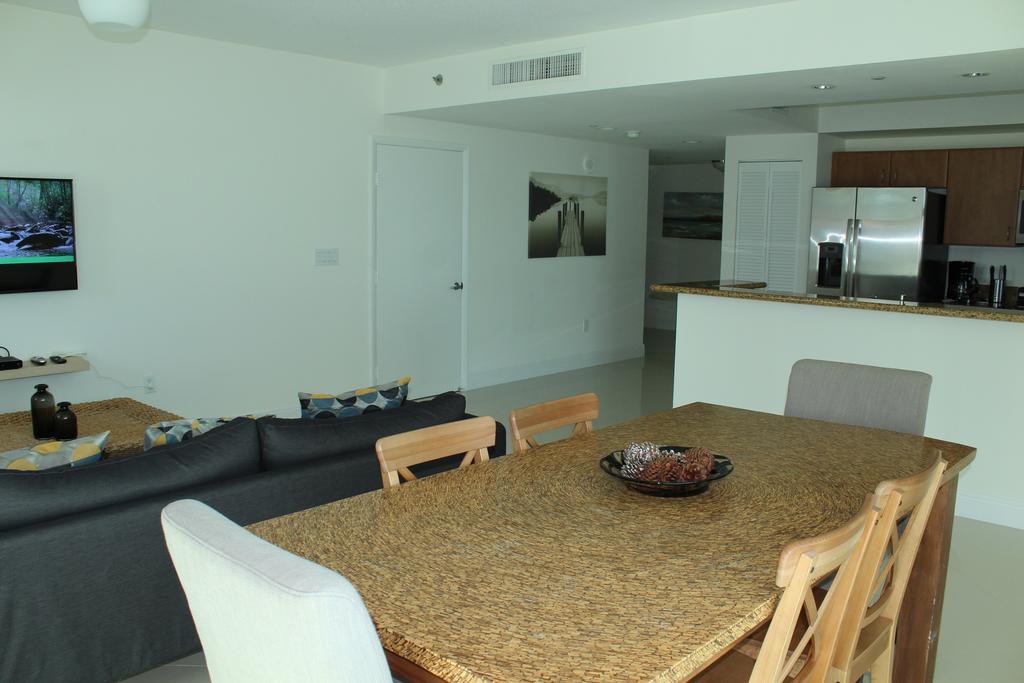 Lyx Suites At One Broadway In Brickell Miami Luaran gambar