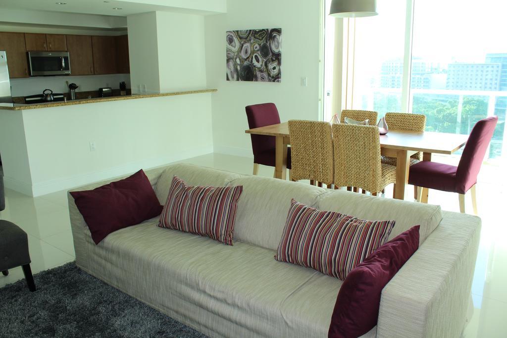 Lyx Suites At One Broadway In Brickell Miami Luaran gambar
